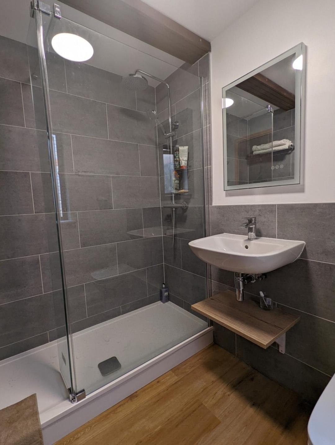 New Bright And Sunny Flat In Oxford City Centre Esterno foto